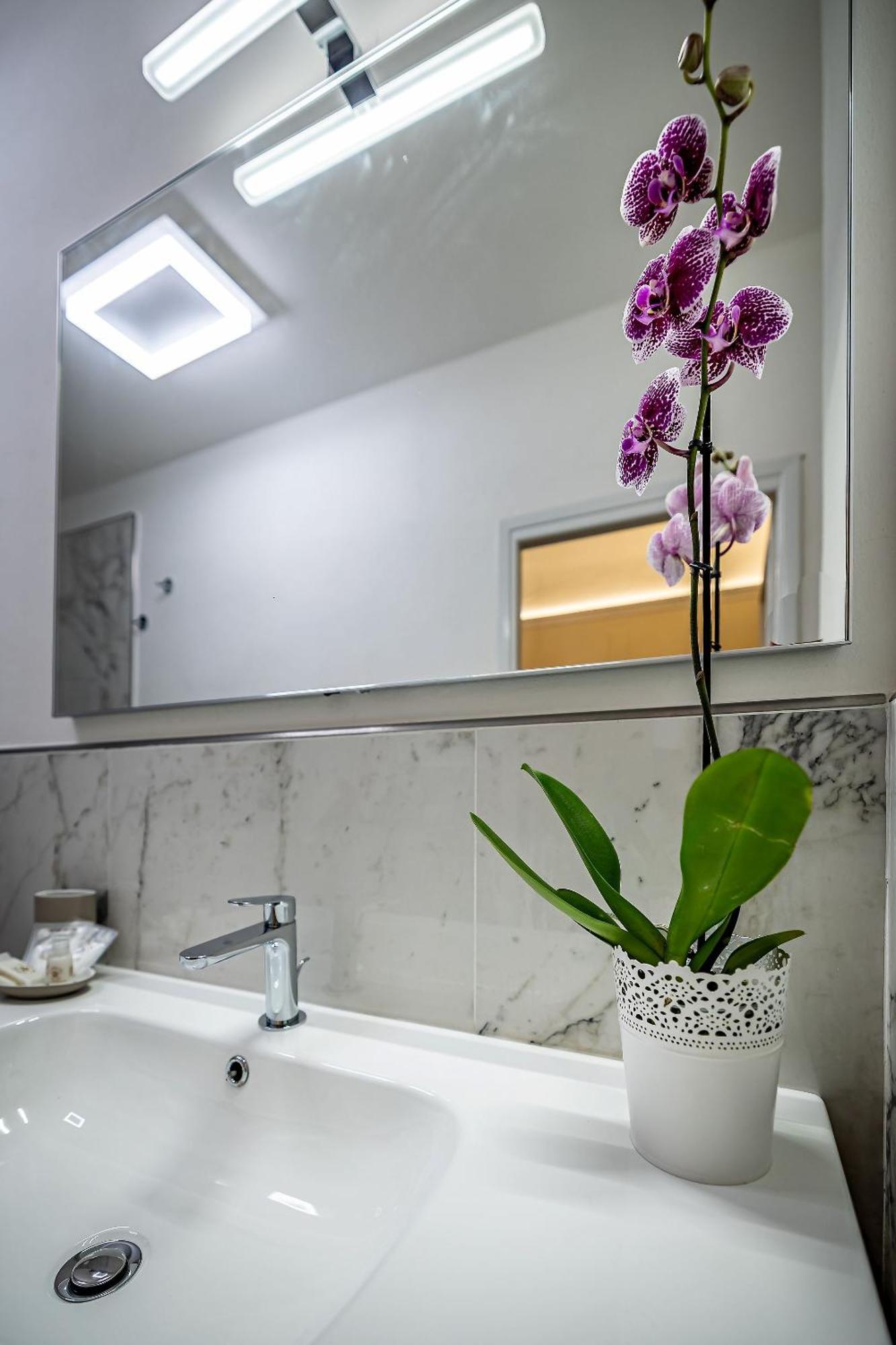 Residenza Viola Lägenhet Florens Exteriör bild
